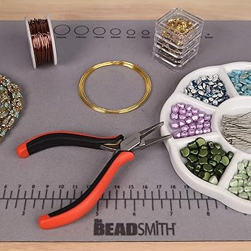 The Beadsmith Non-Slip Treasure Mat