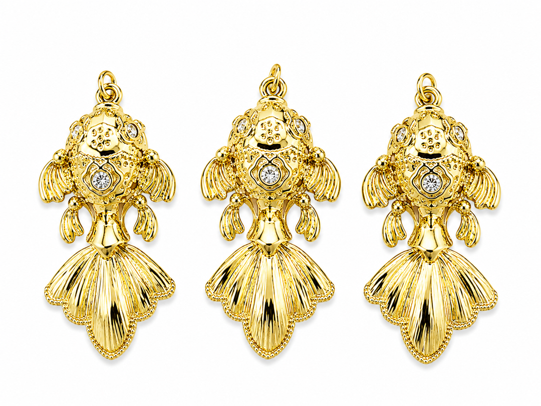 Zirconia Fish Pendant