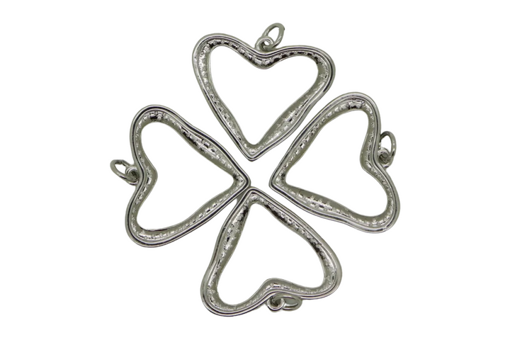 Heart pendant
