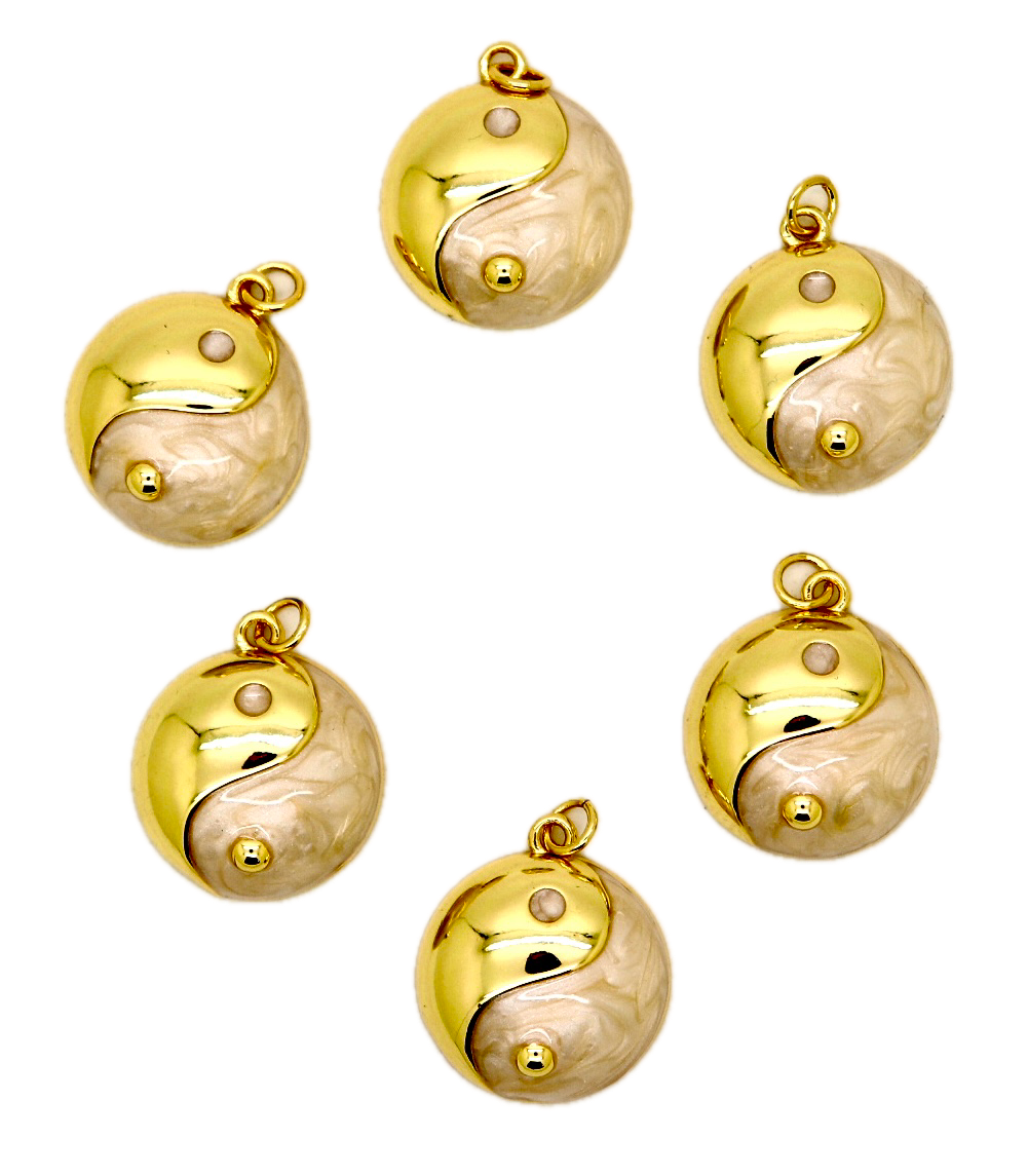 Pearl Yin & Yang Pendant