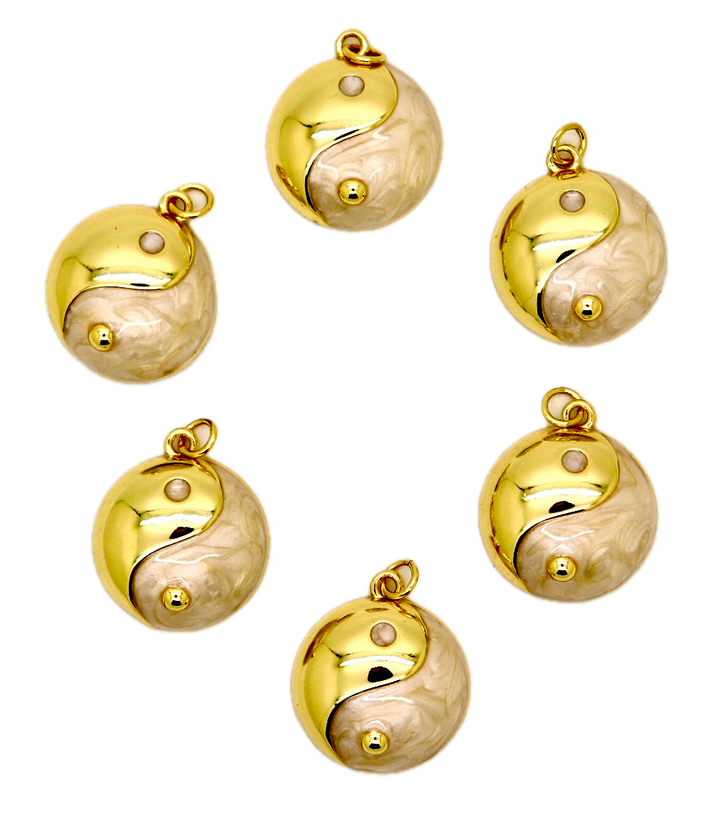 Pearl Yin & Yang Pendant