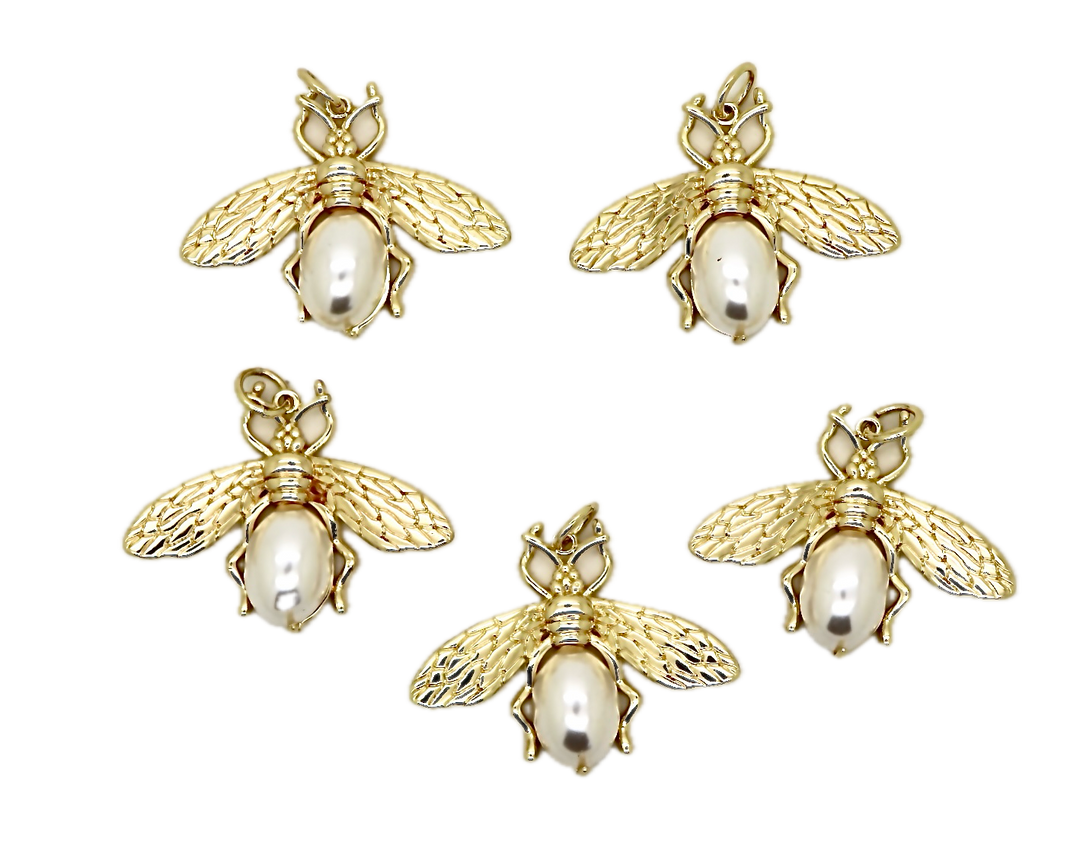 Pearl Bee Pendant