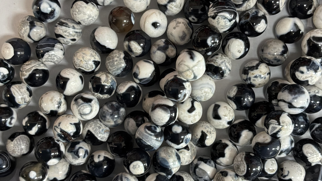 10mm  Semi-Precious Natural and Dyed Agate Round Faceted Beads