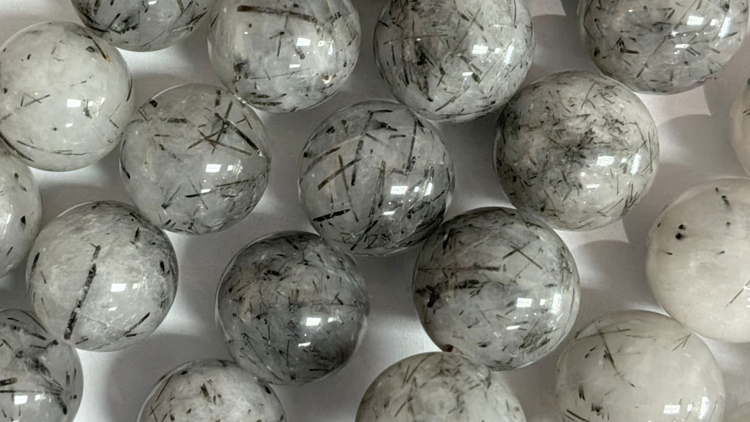 Black Routilated Quartz
