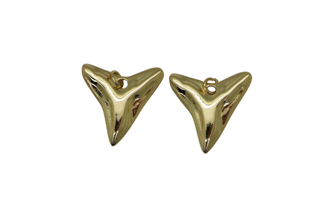 Shark Tooth Pendant