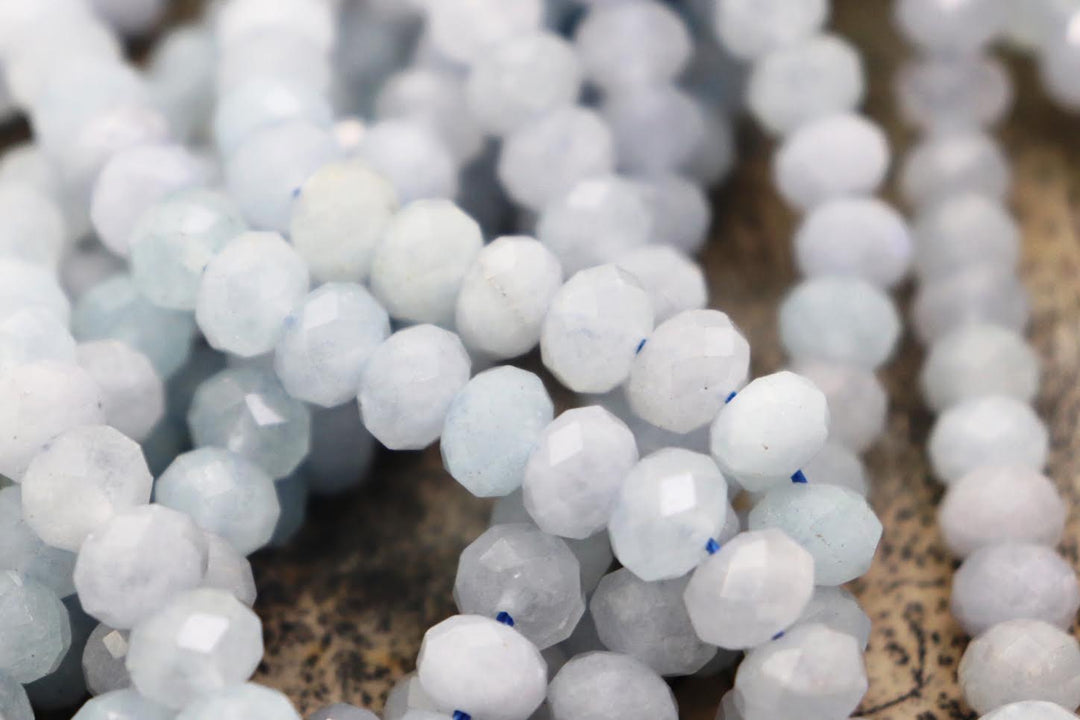 Natural Semi-precious Aquamarine Rondelle Faceted 8x6mm Beads