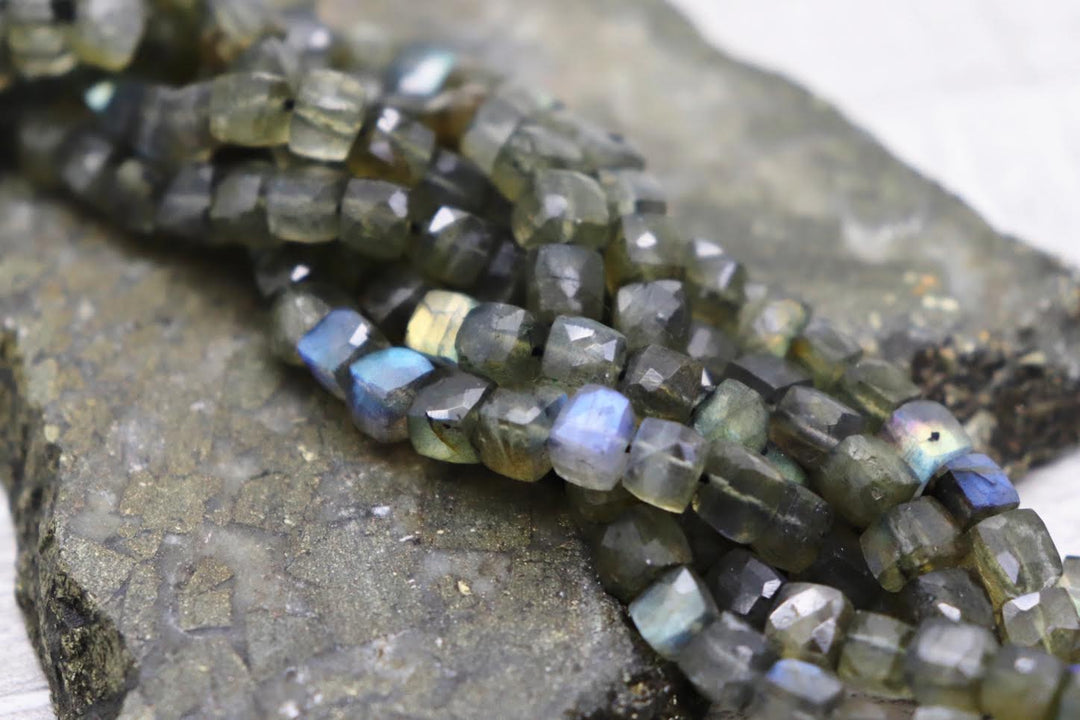 Natural Semi-precious Labradorite Cube Faceted 6mm Beads