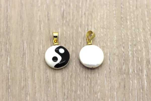 Ying-Yang Pearl Pendant