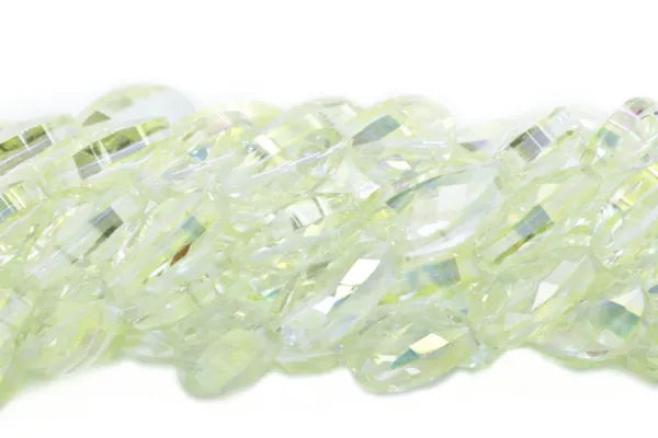 TEAR DROP FACETED CRYSTAL | ABOUT 16 BEADS