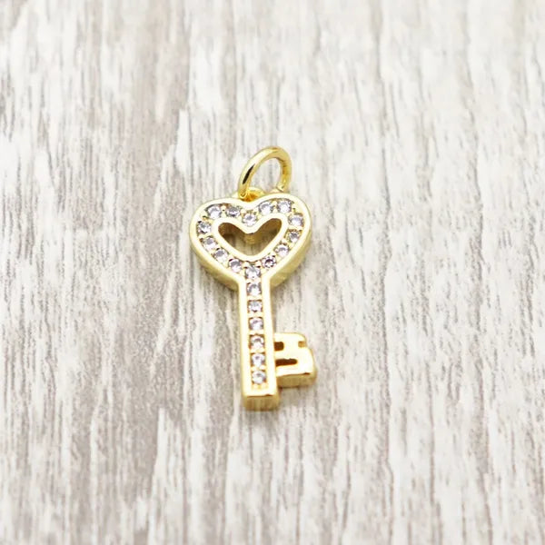 Key Heart Pendant