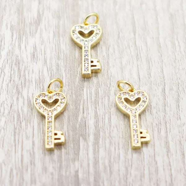 Key Heart Pendant